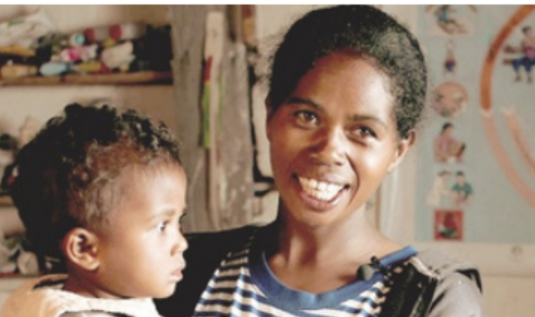 image mère avec bébé